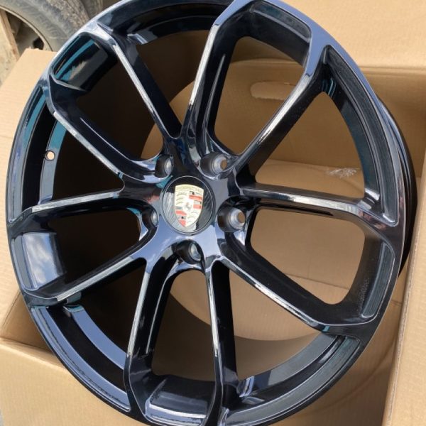 Диск литой для PORSCHE 20x9,5-11 5x130 ET 46-55 Dia 71.6 (Арт.3481-5084/876)