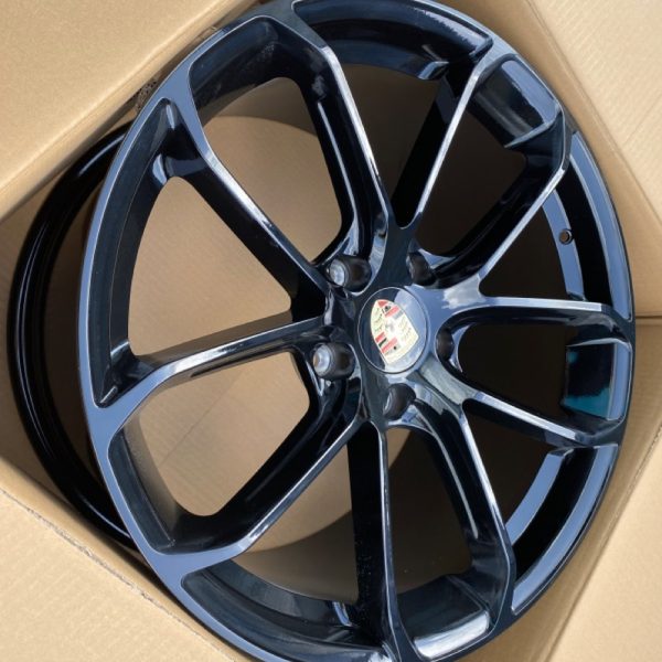 Диск литой для PORSCHE 20x9,5-11 5x130 ET 46-55 Dia 71.6 (Арт.3481-5084/876)